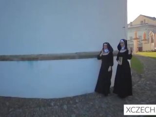 Nebuna bizzare murdar clamă cu catholic maici și the monstru!