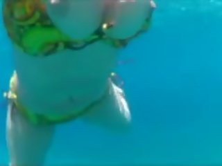 Podvodné dospelé klip swiming výstrek