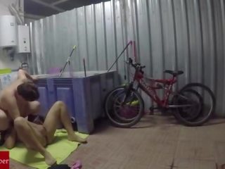 Engrasando 啦 bicicleta y 埃尔 coño 德 啦 gorda grabado con cámara oculta gui030