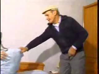 Kirli old man violates peýan uklamak ýaşlar show