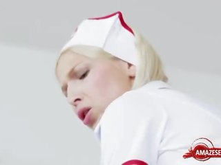 Lepszy pielęgniarka hardcore i wytrysk