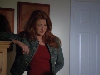 Angie everhart - bare witness אטב