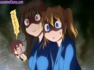 Dua anime kanak-kanak perempuan mendapatkan air mani pada muka /facial
