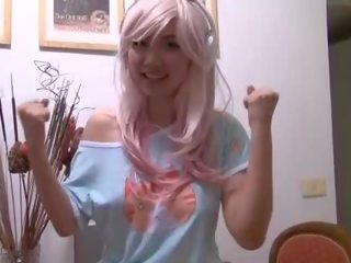Hot Sonico gets naked at home