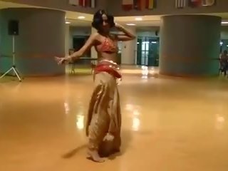 Andrilisa perut dancing- middle eastern malam