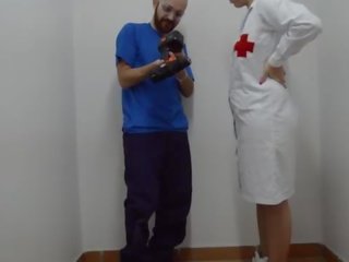 Medicinska sestra tem prva aid na manhood